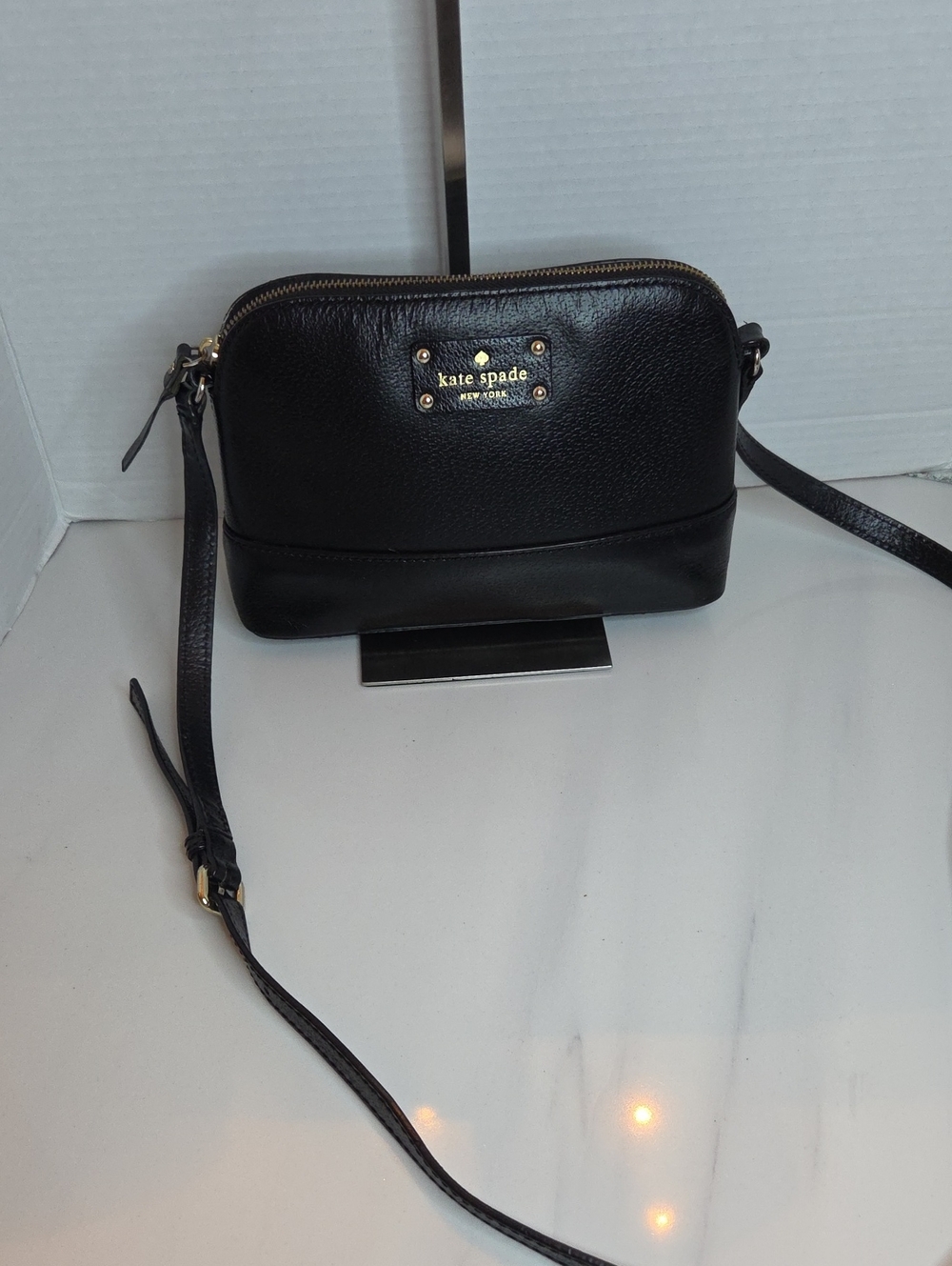 kate spade Black Pebbled Leather Crossbody Camera Bag with Gold Plaque